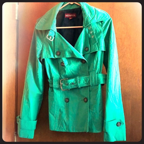 Green jacket - Picture 1 of 3